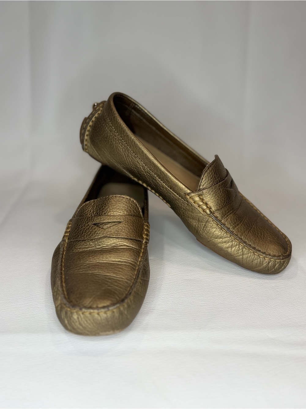 Cole Haan Metallic Gold Driving Loafers Size 6